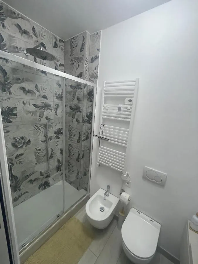 Green Apartment In Milan 10Min From Centralstation Italy
